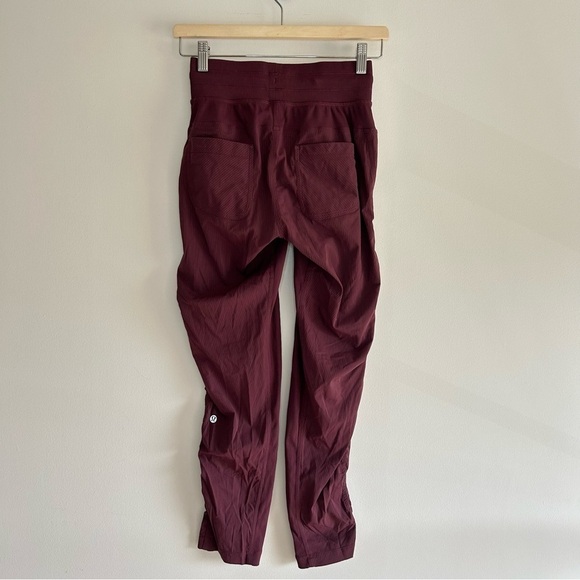 Lululemon Street To Studio Pant II Red Grape sz 2 - Picture 7 of 10